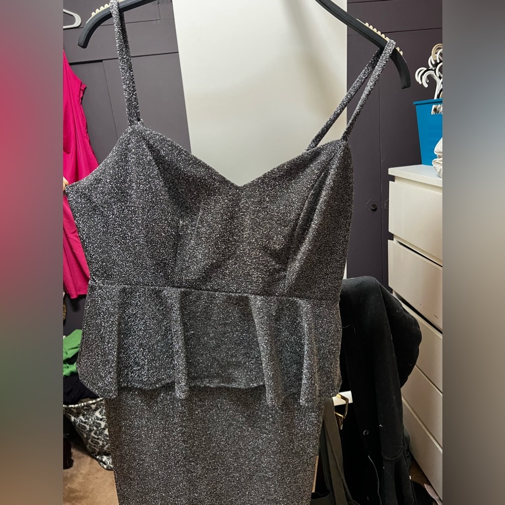 EUC F21 Sparkly Silver Peplum Dress Size 0XL